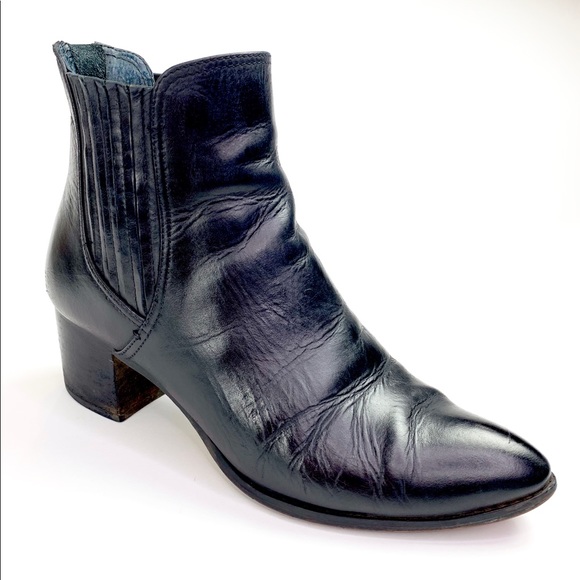 Halogen Shoes - Halogen Leather Booties Heeled Black